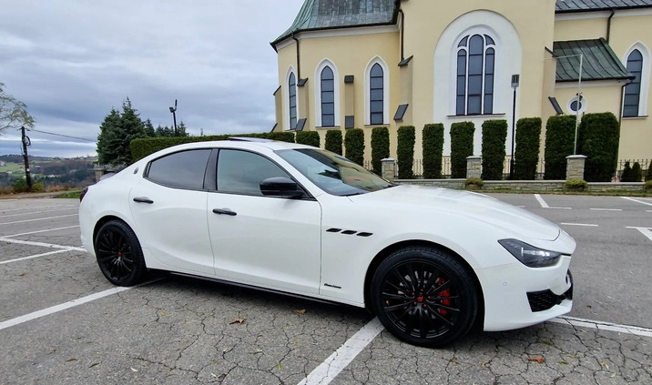 Maserati Ghibli cena 198000 przebieg: 53000, rok produkcji 2018 z Kraków małe 301